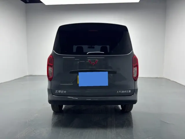 Wuling Hongguang — Фото автомобиля 20