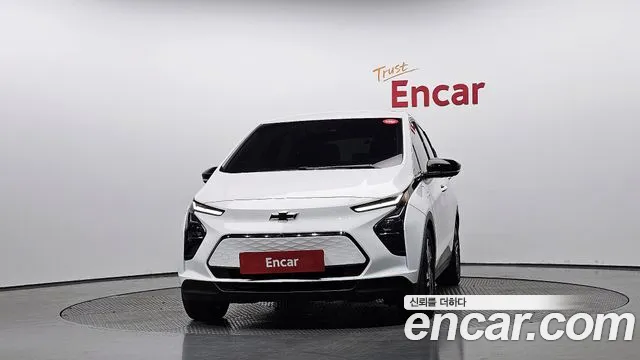 Chevrolet Bolt EV — Фото автомобиля 3