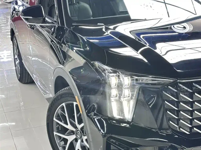 GAC Trumpchi GS8 — Фото автомобиля 6