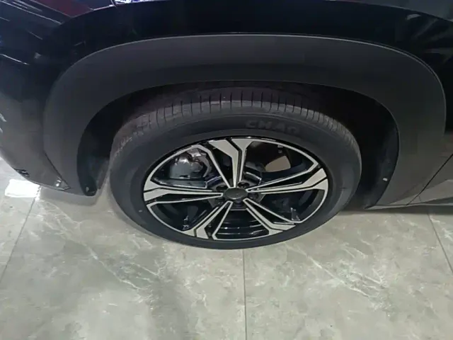 Geely Galaxy L7 — Фото автомобиля 22