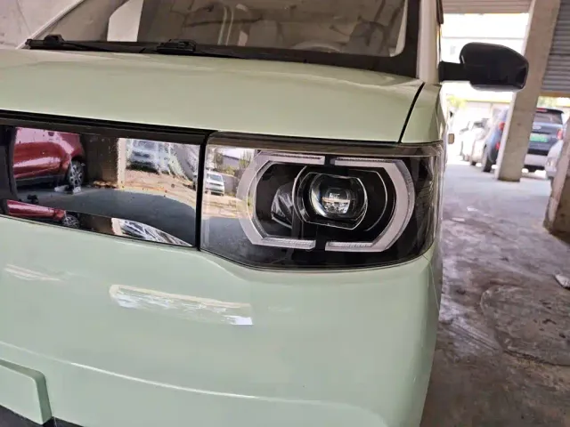 Wuling Hongguang Mini EV — Фото автомобиля 23