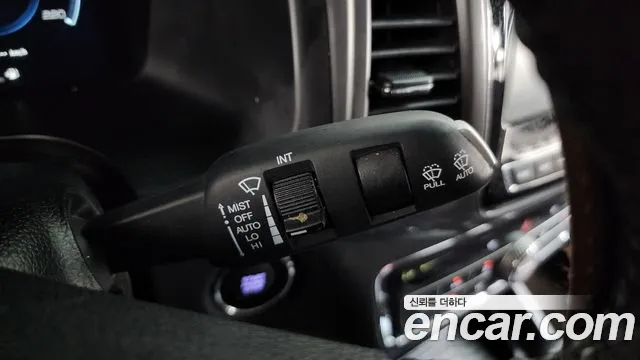 KG_Mobility_Ssangyong Rexton Новый Rexton Sport Дизель 2.2 4WD — Фото автомобиля 26