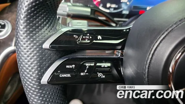 Mercedes-Benz S-Class — Фото автомобиля 23