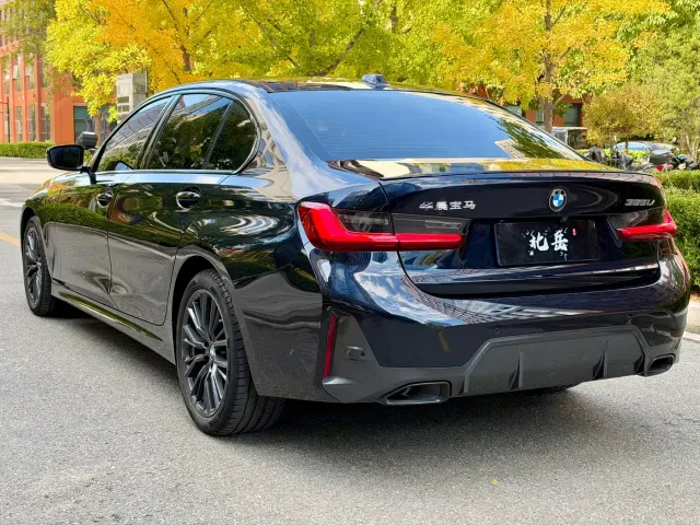 BMW 3 Series — Фото автомобиля 4