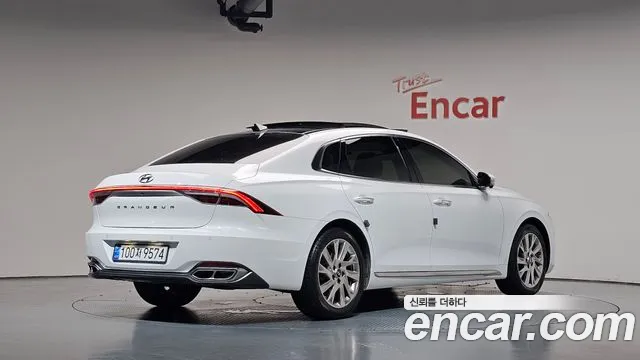 Hyundai Grandeur (New) Hybrid — Фото автомобиля 2