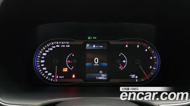 Hyundai Tucson Tucson (NX4) Дизель 2.0 2WD — Фото автомобиля 8