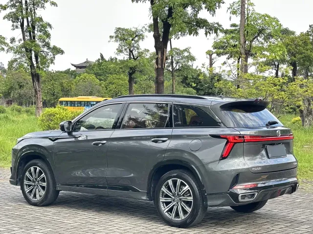Changan CS75 Plus — Фото автомобиля 7