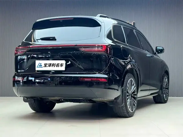 Aito M7 — Фото автомобиля 2