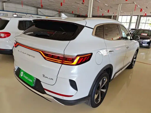 BYD Song PLUS — Фото автомобиля 6