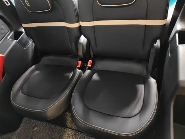 Baojun KiWi EV — Фото автомобиля 16