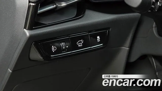 Kia Niro — Фото автомобиля 24