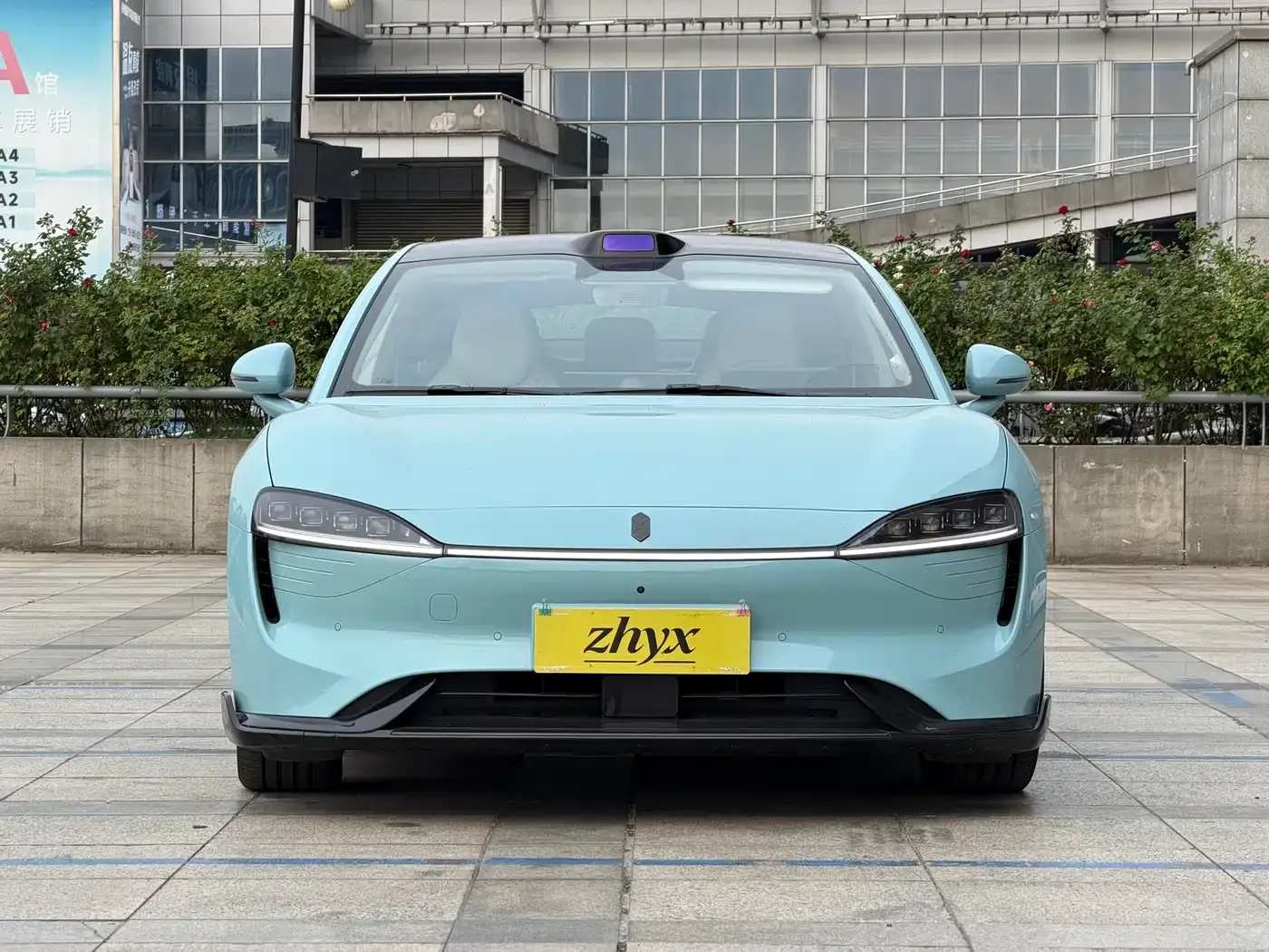 Zhijie Zhijie S7 2026 Max — Фото автомобиля 2