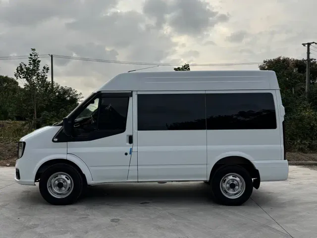JMC Fushun — Фото автомобиля 3