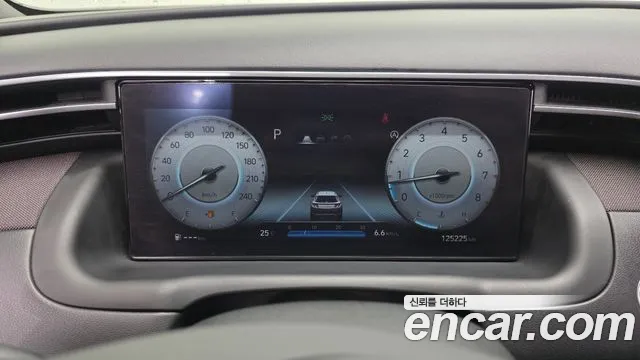 Hyundai Tucson Tucson (NX4) Бензин 1.6 турбо 2WD — Фото автомобиля 7
