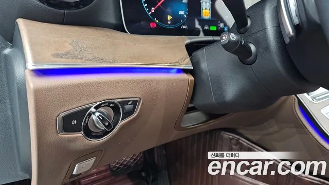 Mercedes-Benz E-Class W213 — Фото автомобиля 14