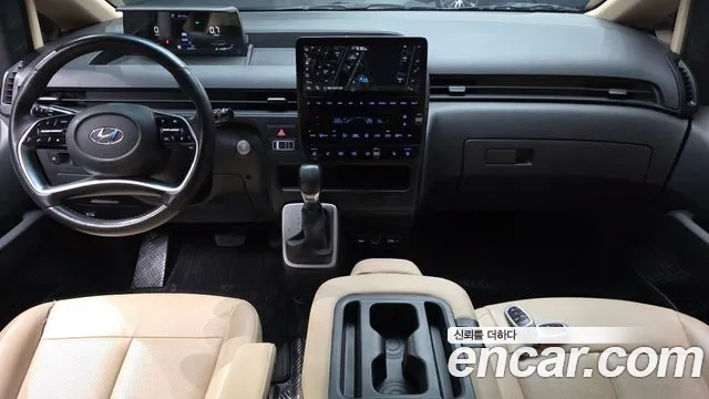 Hyundai Staria — Фото автомобиля 10