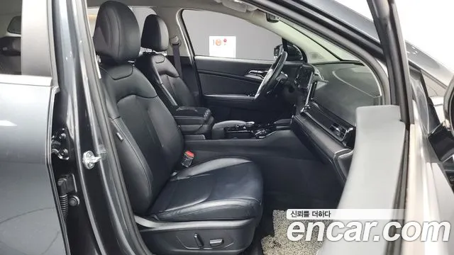 Kia Sportage Sportage 5-е поколение Бензин 1.6 турбо 2WD — Фото автомобиля 11