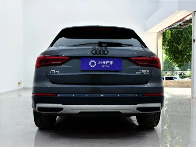 Audi Q3 — Фото автомобиля 5
