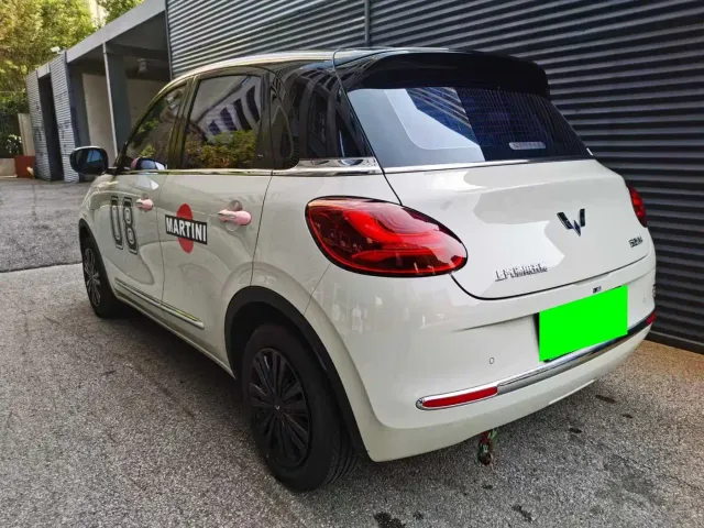 Wuling Bingo — Фото автомобиля 8