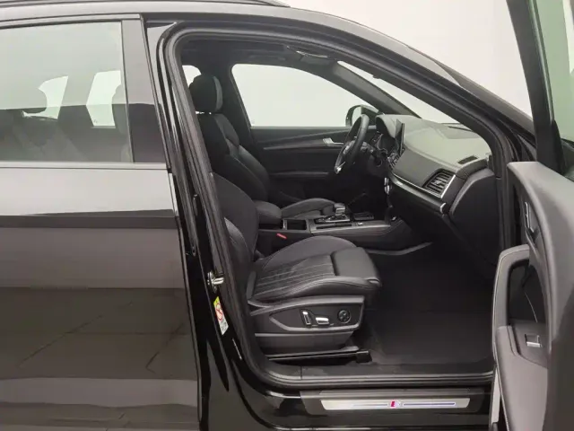 Audi Q5L — Фото автомобиля 23
