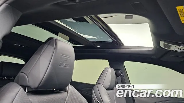 Lexus RX — Фото автомобиля 14