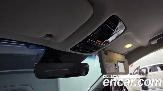 Hyundai Grandeur Grandeur (GN7) 2.5 Бензин 2WD — Фото автомобиля 5