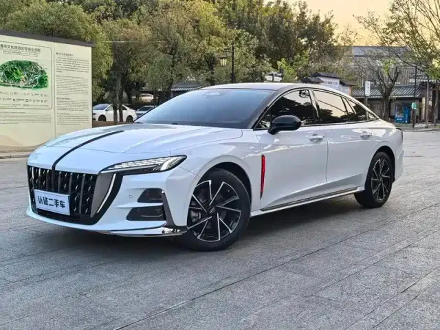 Фотография автомобиля — Hongqi H6