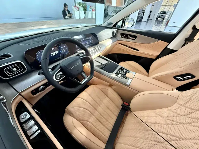 Chery Tiggo 9 — Фото автомобиля 12