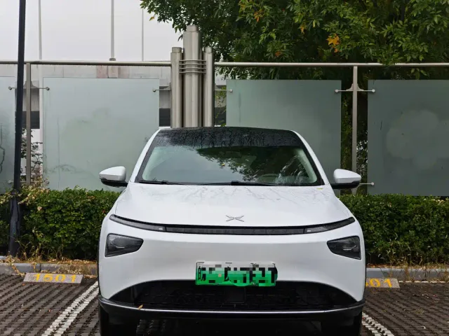 Xpeng G3 — Фото автомобиля 2
