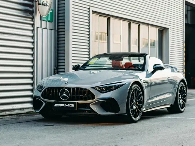 Фотография автомобиля — Mercedes-Benz SL-Class AMG