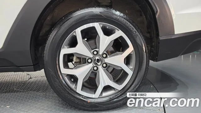 KGM Torres — Фото автомобиля 6