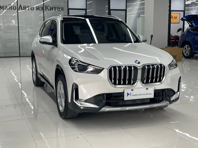 BMW X1 — Фото автомобиля 2