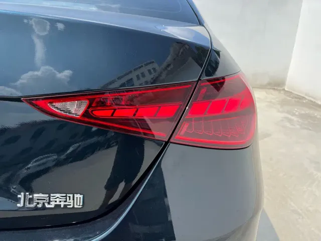 Mercedes-Benz C-Class — Фото автомобиля 16