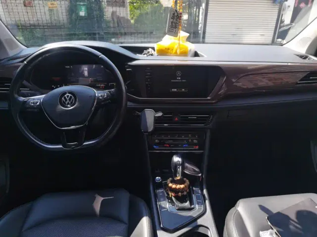 Volkswagen Tharu — Фото автомобиля 5