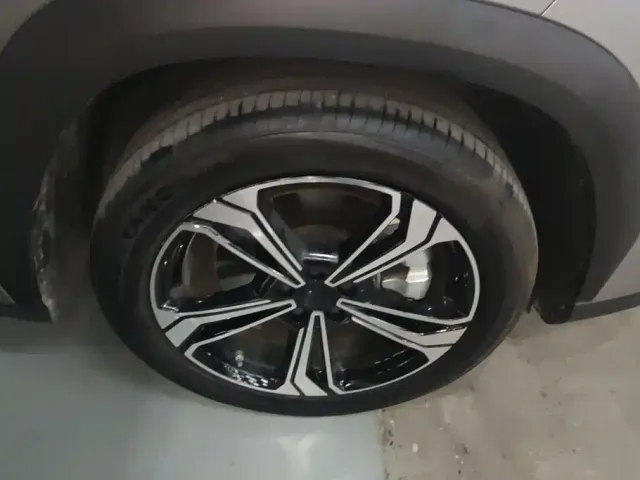 Geely Galaxy L7 — Фото автомобиля 6