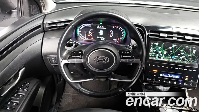Hyundai Tucson Tucson (NX4) Бензин 1.6 Turbo 4WD — Фото автомобиля 13