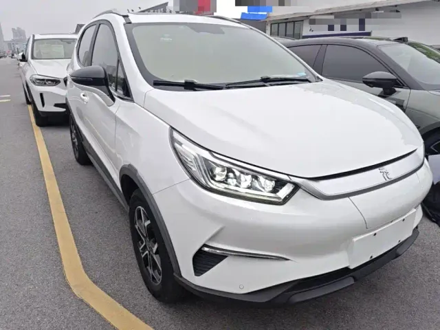 BYD Yuan Pro — Фото автомобиля 3