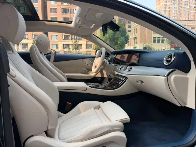 Mercedes-Benz E-Class — Фото автомобиля 8