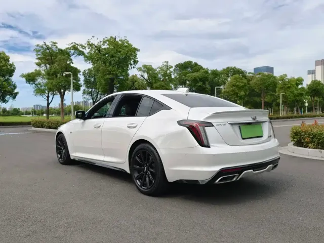 Cadillac CT5 — Фото автомобиля 19