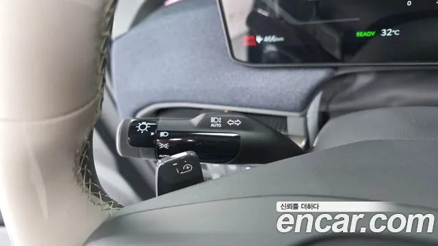 Kia EV3 — Фото автомобиля 29