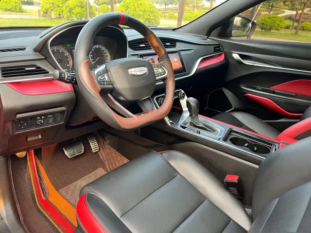 Geely Binrui — Фото автомобиля 10