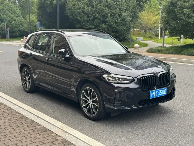 BMW BMW X3 2022 xDrive30i Leading M Night Package — Фото автомобиля 2