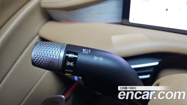 Genesis G80 Бензин 2.5 турбо AWD — Фото автомобиля 23