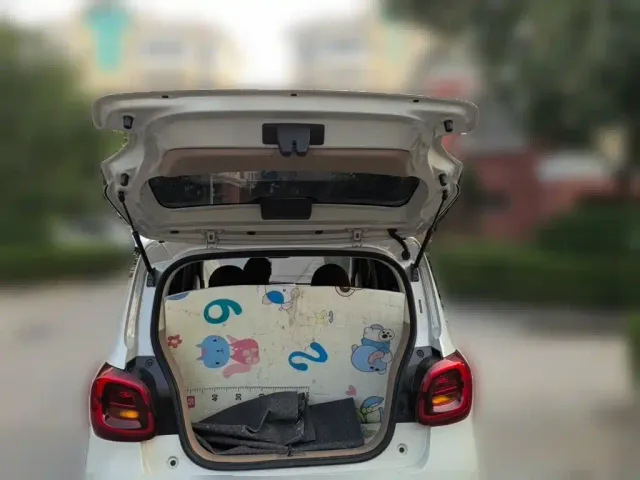 Wuling Hongguang Mini EV — Фото автомобиля 15