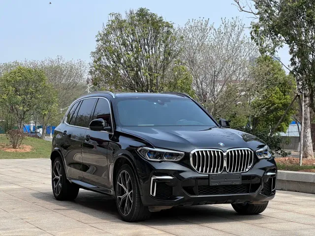 BMW X5 — Фото автомобиля 3