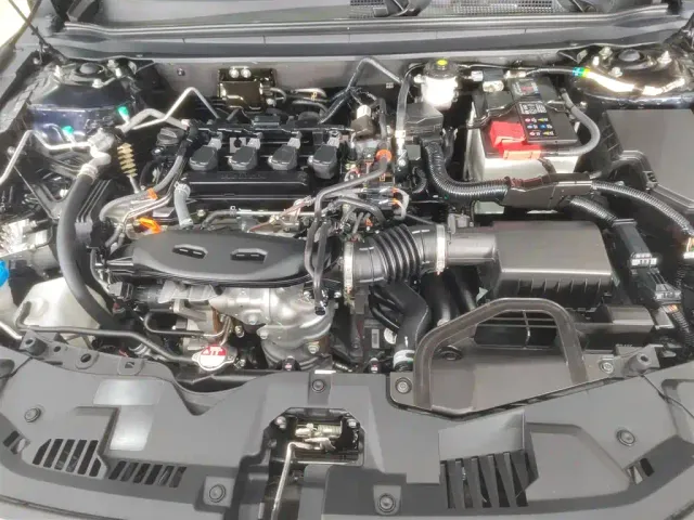 Honda Accord — Фото автомобиля 11