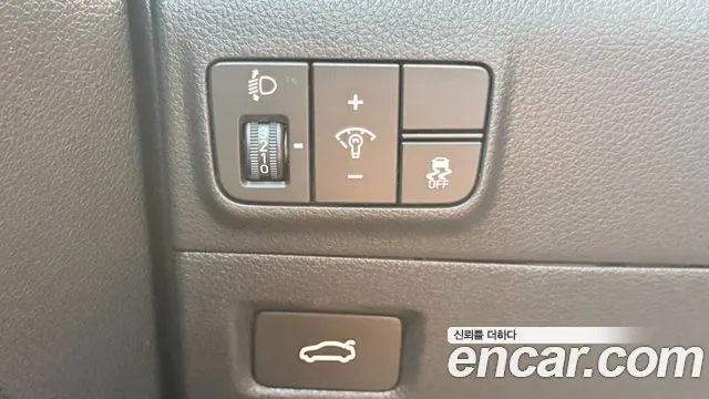 Kia K5 Новый K5 3 поколение 2.0 LPi(Для проката) — Фото автомобиля 14