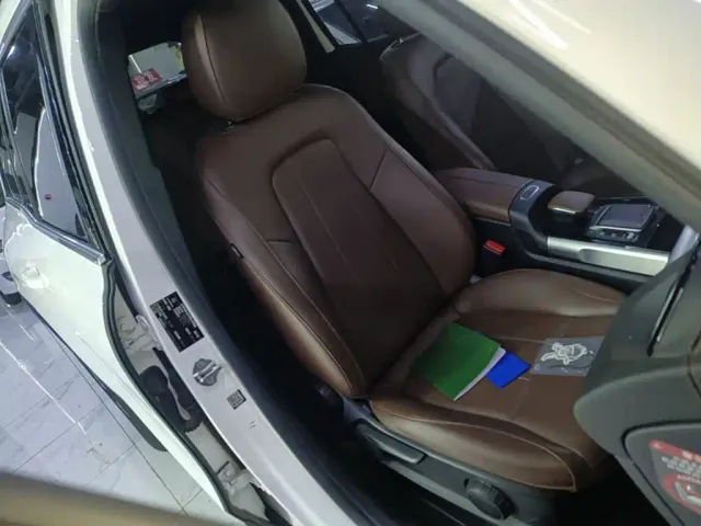 Mercedes-Benz GLB-Class — Фото автомобиля 24