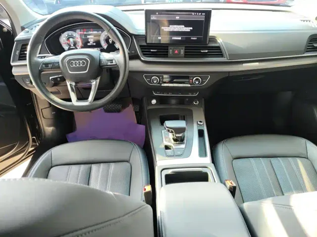 Audi Q5L — Фото автомобиля 11