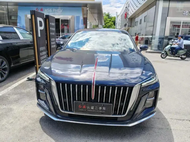 Hongqi H5 — Фото автомобиля 2